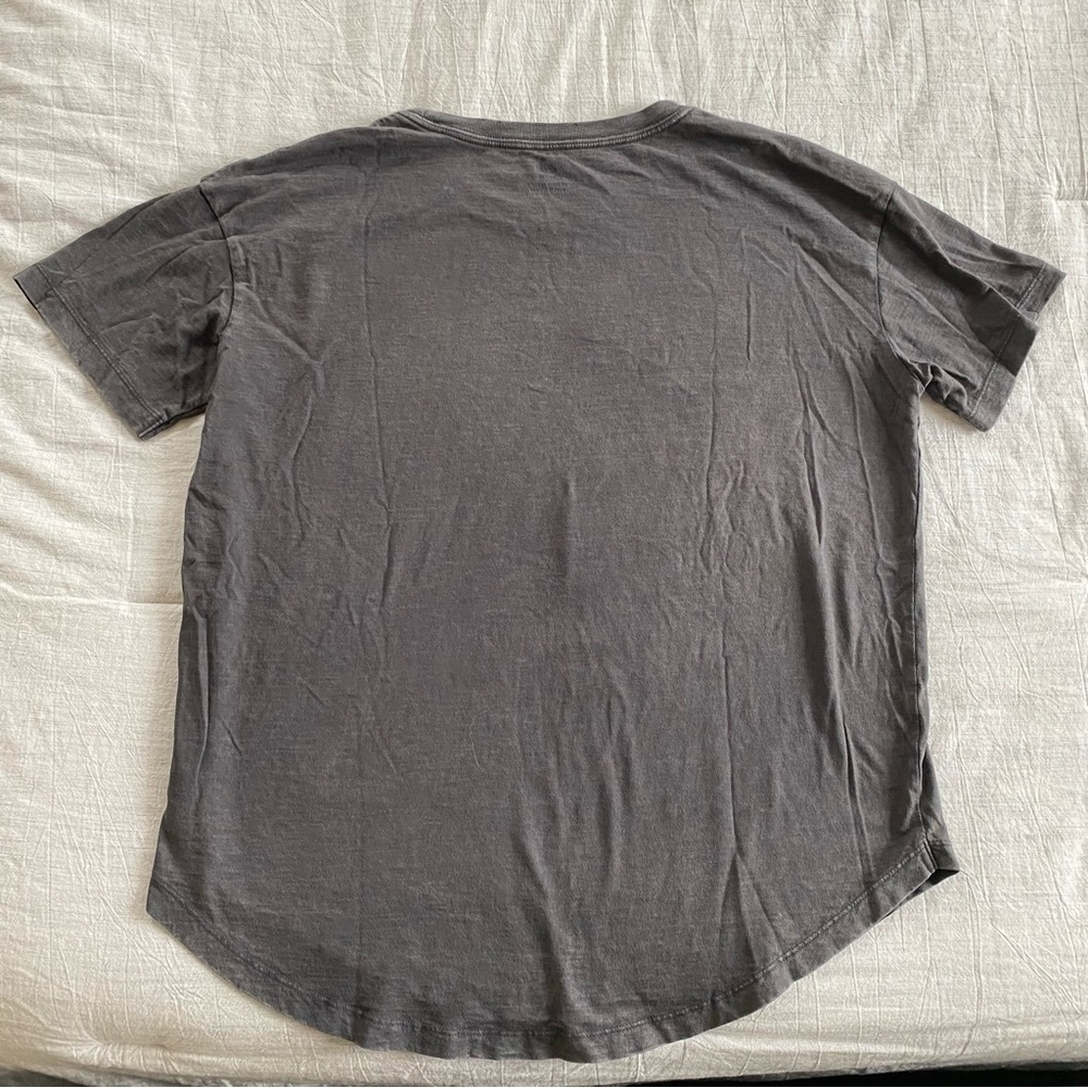 Aerie Boyfriend Distressed Oversized T-shirt Tee Gray - Picture 2 of 8